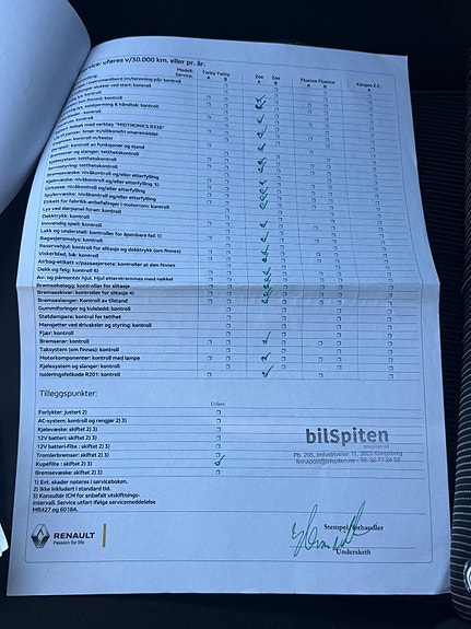 Renault Zoe 21 of 27