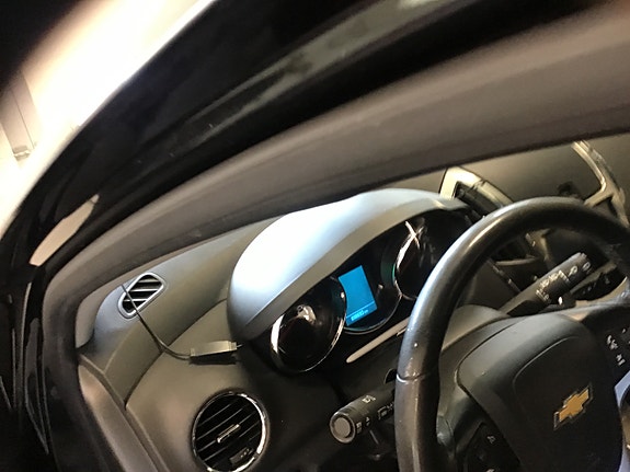 Chevrolet Cruze 9 of 17