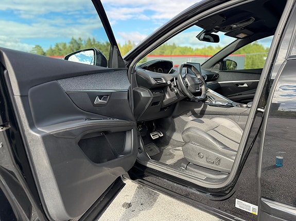 Peugeot 3008 7 of 21