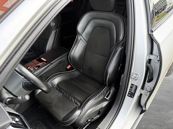 Volvo V90 28 of 29
