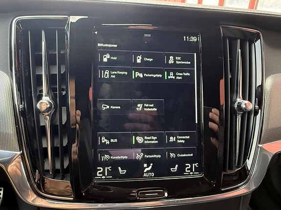 Volvo V90 22 of 29