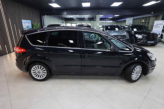 Ford S-MAX 18 of 30