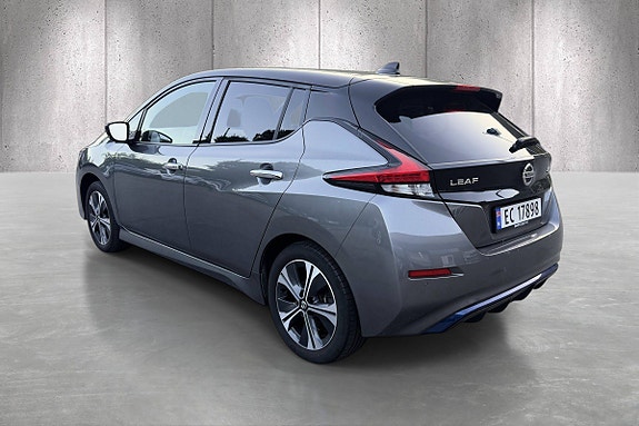 Nissan Leaf 5 of 27