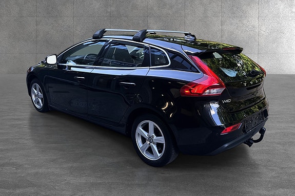 Volvo V40 7 of 12