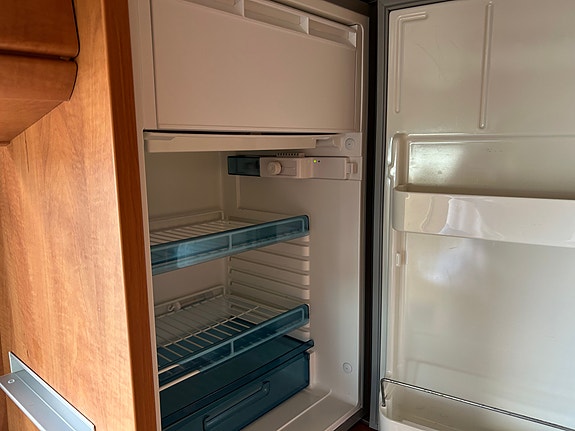 Carthago 2,3 177HK Aut-Malibu Van 640 LE 25 of 30