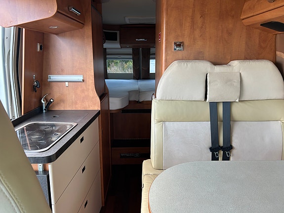 Carthago 2,3 177HK Aut-Malibu Van 640 LE 23 of 30