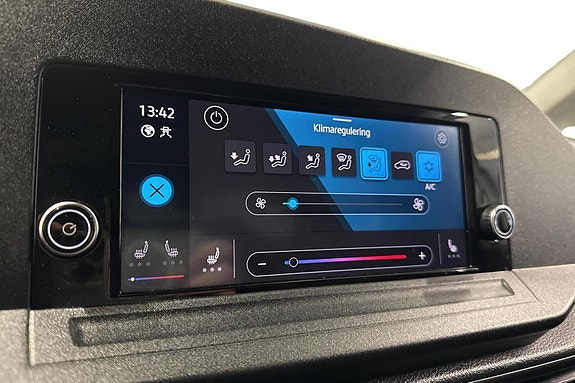 Volkswagen Caddy Maxi 15 of 24