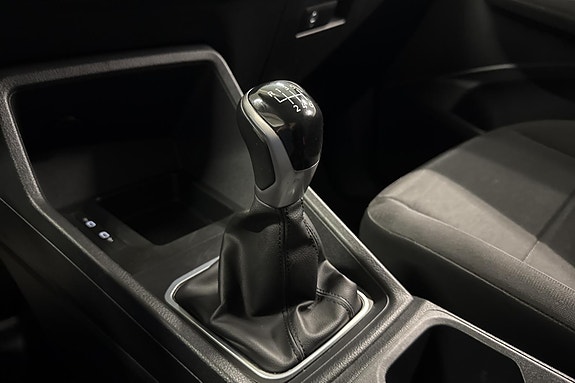 Volkswagen Caddy Maxi 14 of 24