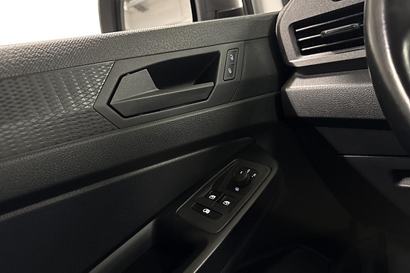 Volkswagen Caddy Maxi 17 of 24
