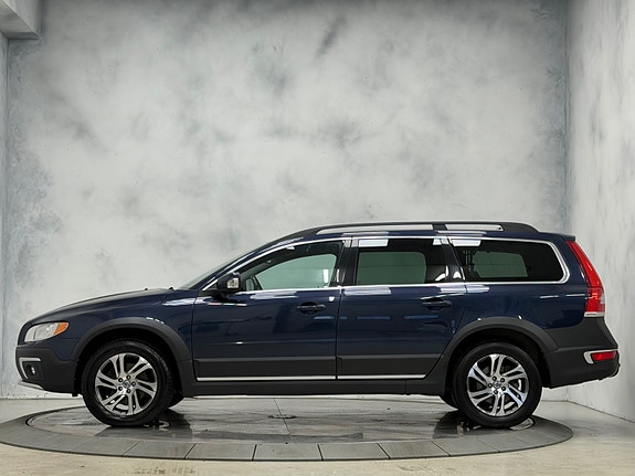 Volvo XC70 12 of 30