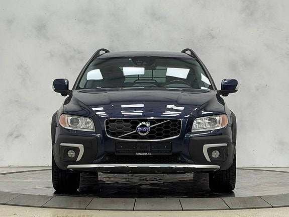 Volvo XC70 3 of 30