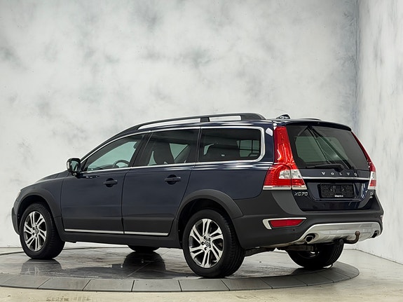 Volvo XC70 11 of 30