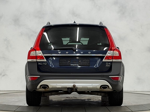 Volvo XC70 9 of 30