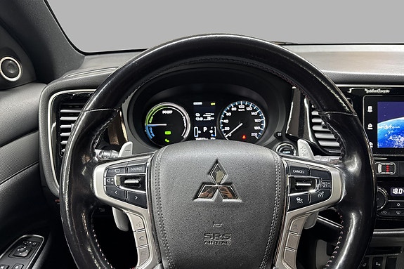 Mitsubishi Outlander 12 of 28