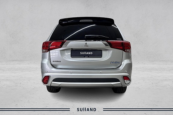 Mitsubishi Outlander 4 of 28