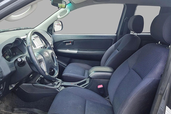 Toyota HiLux 5 of 6