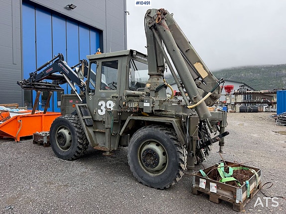 Mercedes MB-trac 1000 4x4 traktor m/ frontlaster og kran 5 of 30