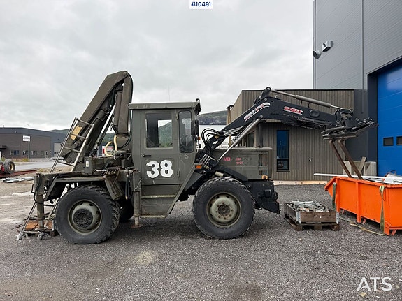 Mercedes MB-trac 1000 4x4 traktor m/ frontlaster og kran 2 of 30