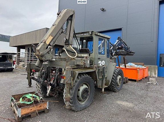 Mercedes MB-trac 1000 4x4 traktor m/ frontlaster og kran 3 of 30