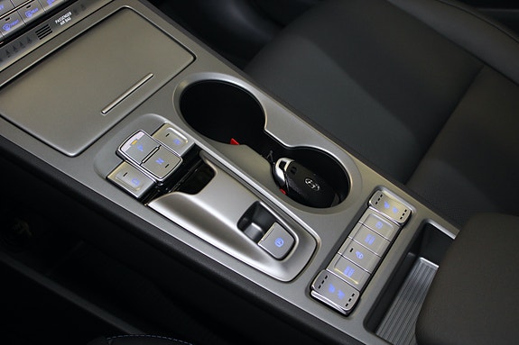 Hyundai Kona 25 of 30
