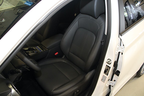 Hyundai Kona 13 of 30