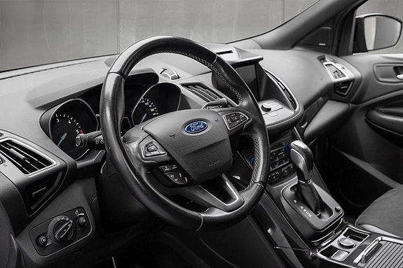 Ford Kuga 24 of 30