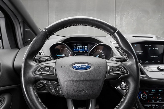 Ford Kuga 16 of 30