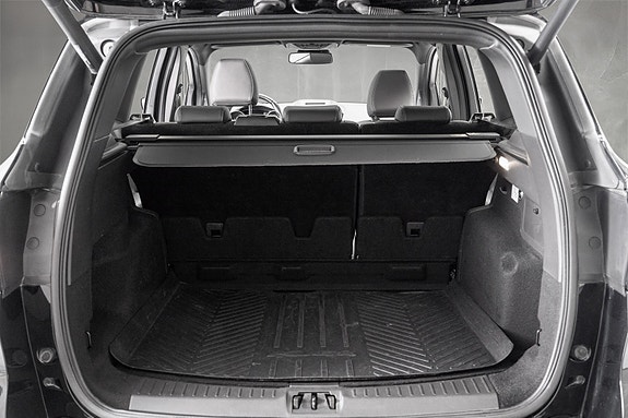 Ford Kuga 28 of 30