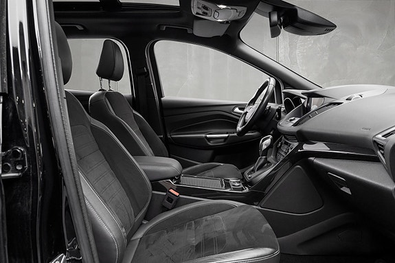 Ford Kuga 30 of 30