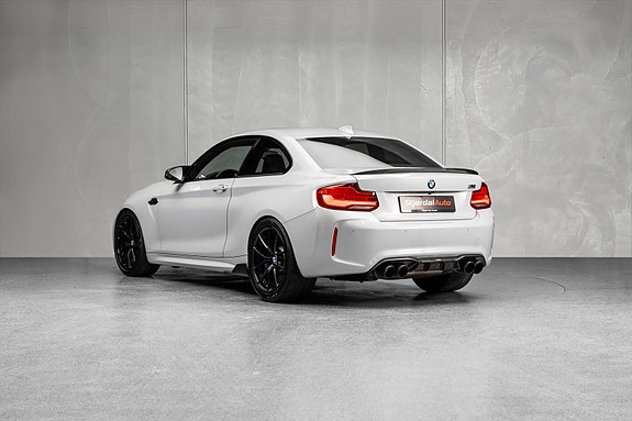 BMW M2 6 of 30