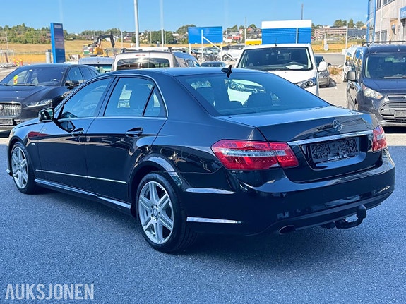 Mercedes-Benz E-Klasse 5 of 30