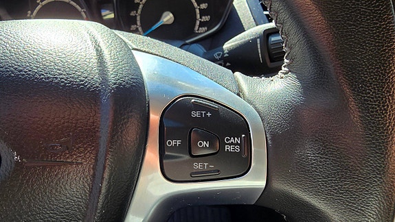 Ford Fiesta 17 of 21