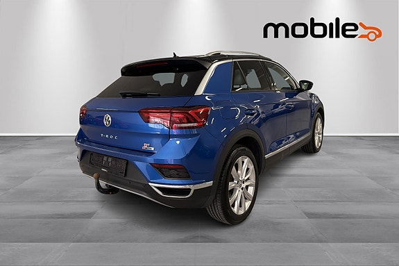 Volkswagen T-Roc 3 of 24