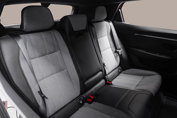 Renault Scenic E-Tech 24 of 26