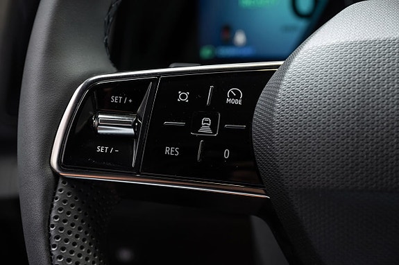 Renault Scenic E-Tech 19 of 26