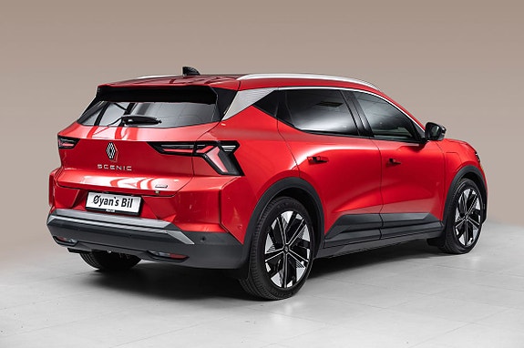 Renault Scenic E-Tech 7 of 26