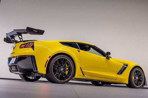 Chevrolet Corvette 22 of 30