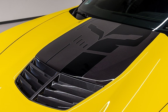 Chevrolet Corvette 5 of 30