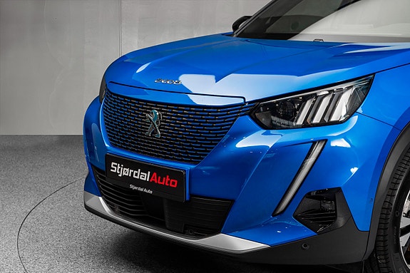 Peugeot e-2008 3 of 29
