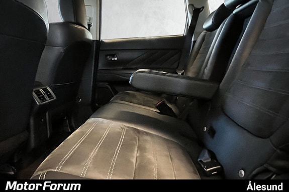 Mitsubishi Outlander 20 of 22