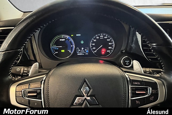 Mitsubishi Outlander 7 of 22