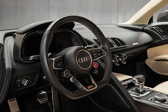 Audi R8 26 of 30