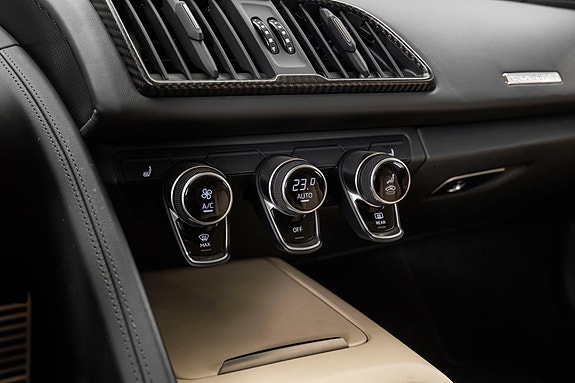 Audi R8 22 of 30