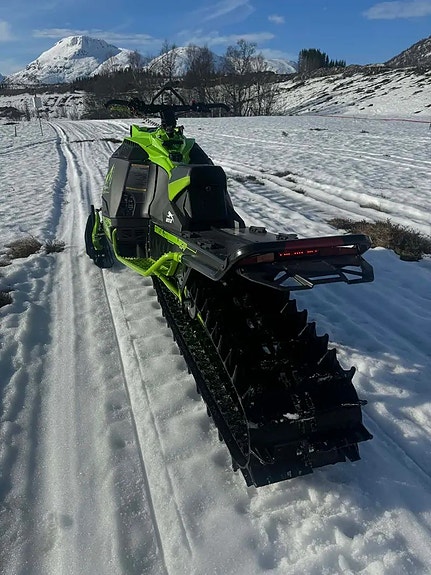Arctic-cat M 858 3 of 5
