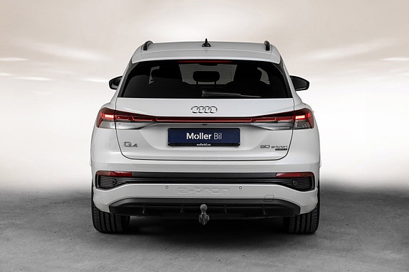 Audi Q4 e-tron 7 of 30