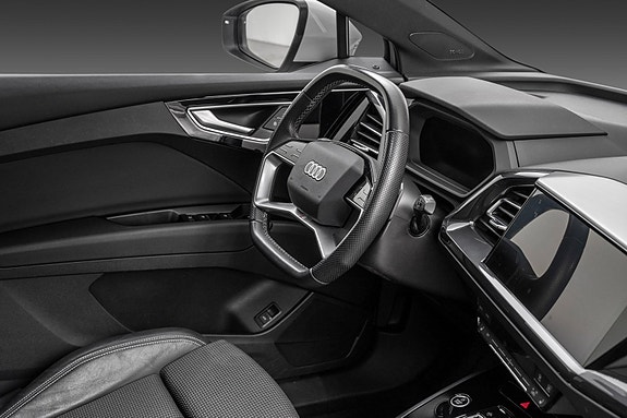 Audi Q4 e-tron 16 of 30