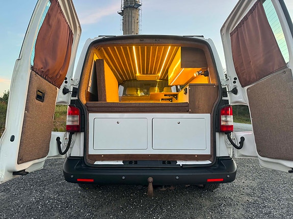 Volkswagen Transporter 19 of 30
