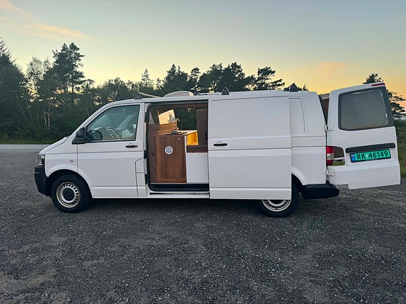 Volkswagen Transporter 16 of 30