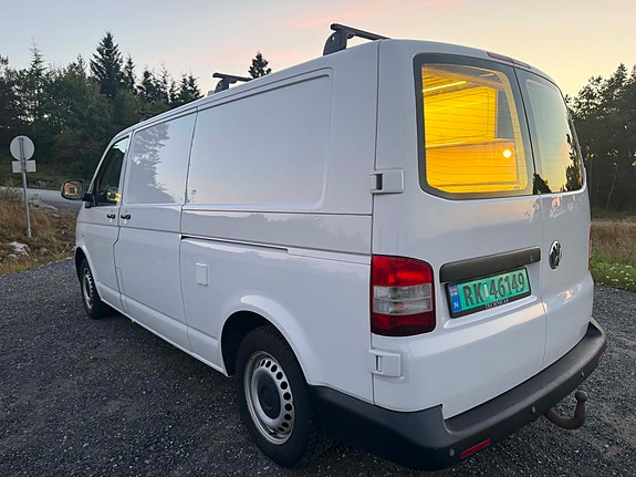 Volkswagen Transporter 11 of 30