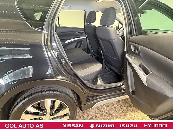 Suzuki SX4 S-Cross 18 of 19